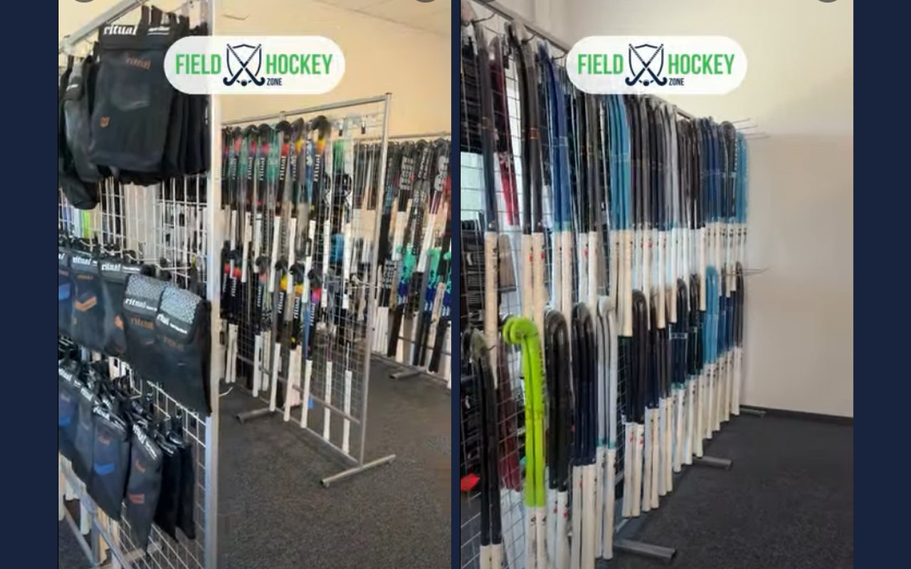 Showroom Field Hockey Zone w Żernikach – ściana kijów
